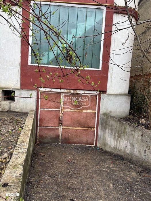 Vila  S+P+E+Pod ideala pentru investitie, teren 300 mp