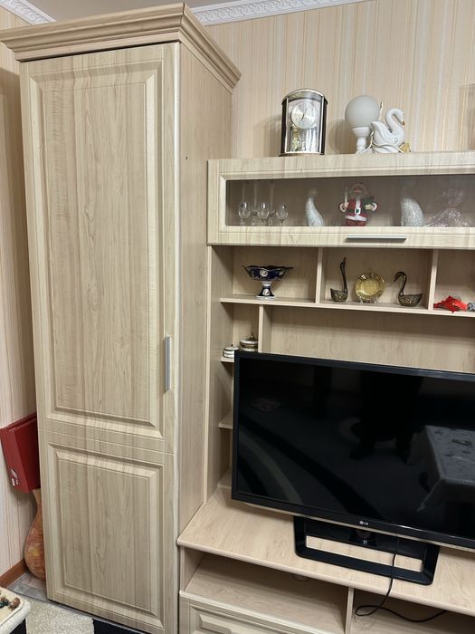 Продам стенку в отличном состоянии