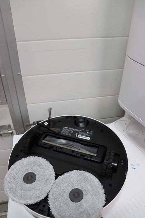 Прахосмукачка робот Dreame/Mova E30 Ultra, моп, автоматично изпразване