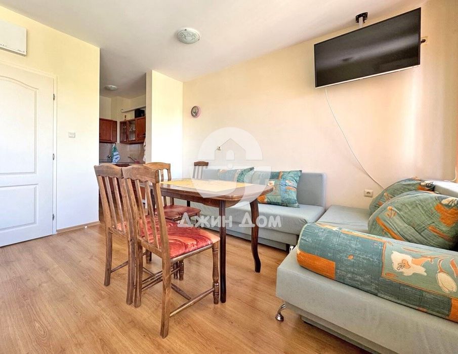 Продава се Едностаен апартамент в к.к. Слънчев бряг - 50 кв.м за 1150 €/кв.м - Снимка #1