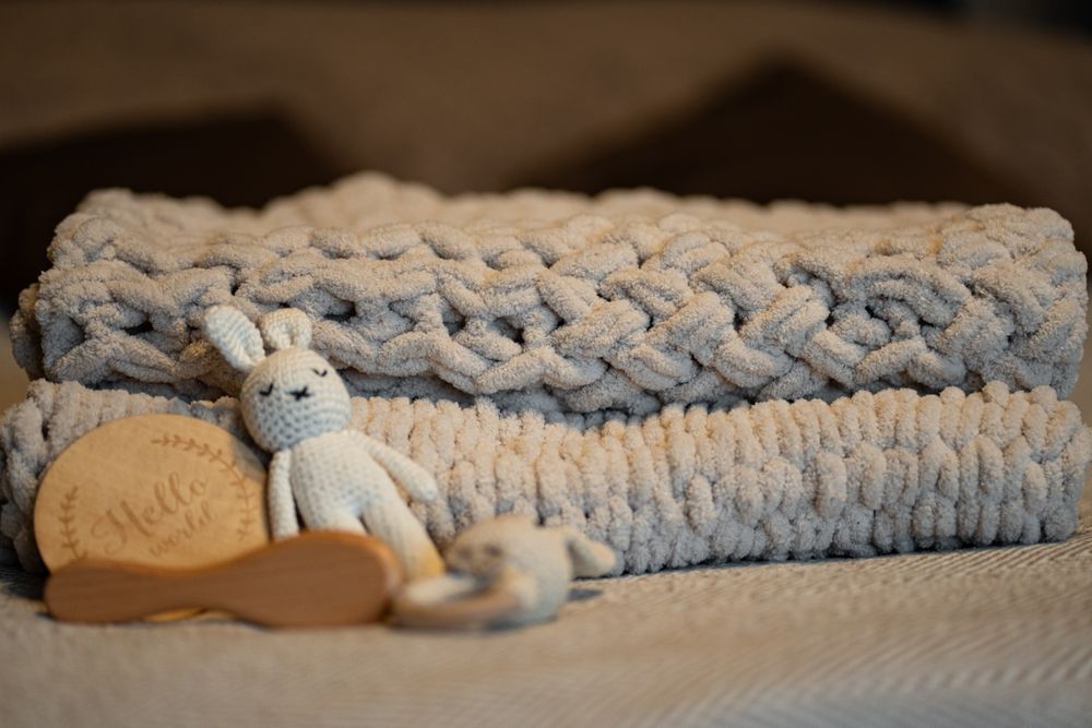 Păturică pufoasă handmade bebelusi