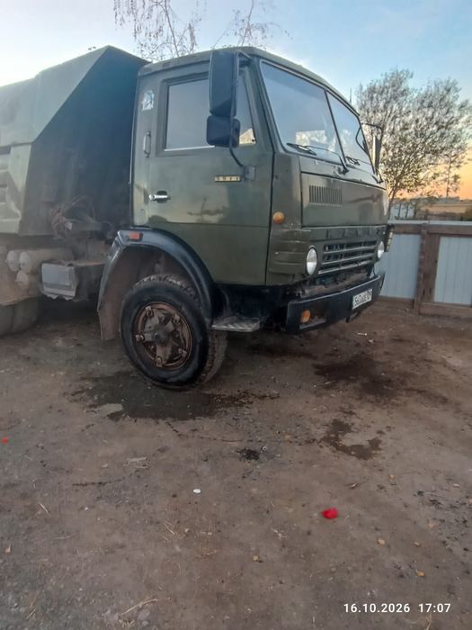 Продам камаз самосвал. 5511