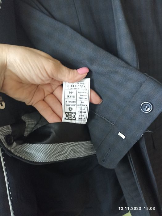 Костюм брюки пиджак 44 размер
