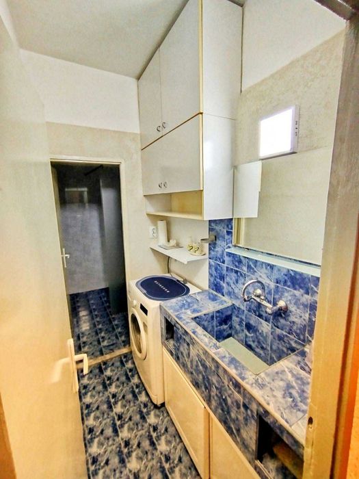 Дава се под наем Двустаен апартамент в Асеновград - 87 кв.м за 320 € - Снимка #9