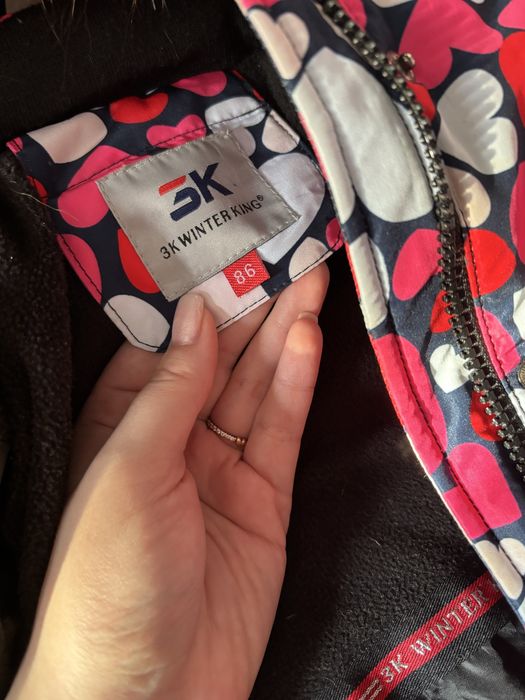 Продам комбинезон на девочку