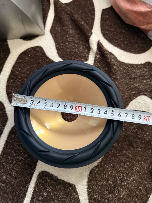 Suspensie difuzoare sony rxd8s Pretul e pentru 2 bucati 140 de lei !
