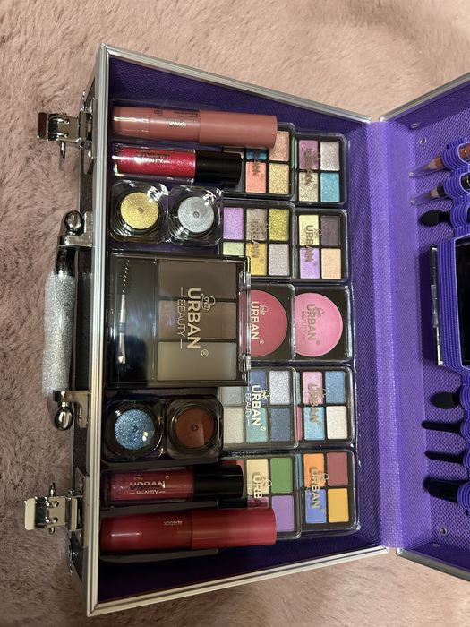 Set make up Love Urban Beauty