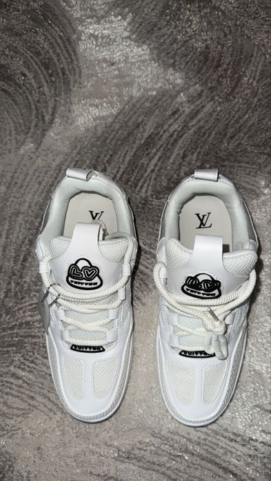 Adidasi Louis Vuitton Skate Trainer