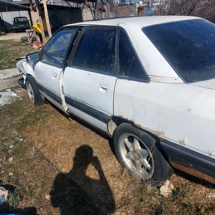 Ауди 100 1.8 старушка