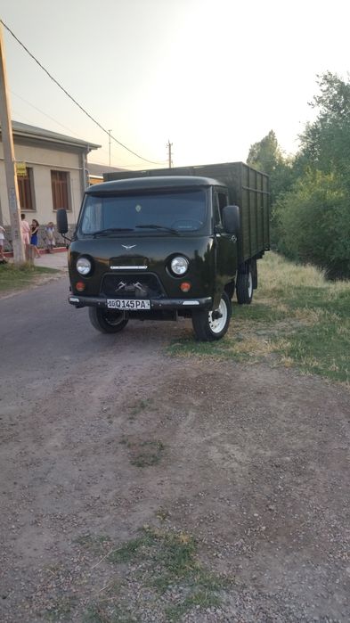 UAZ 3303 сотилади