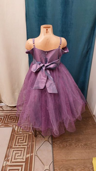 Продаю детское платье