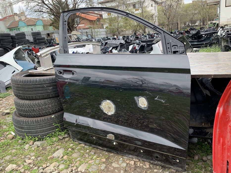 Врата Skoda Karoq