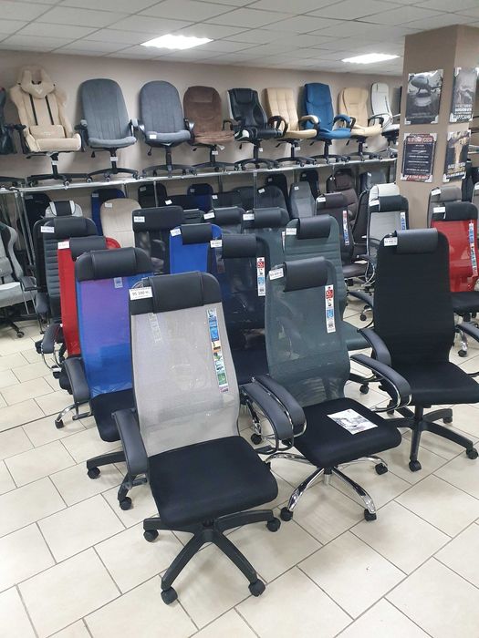 Компьютерное кресло