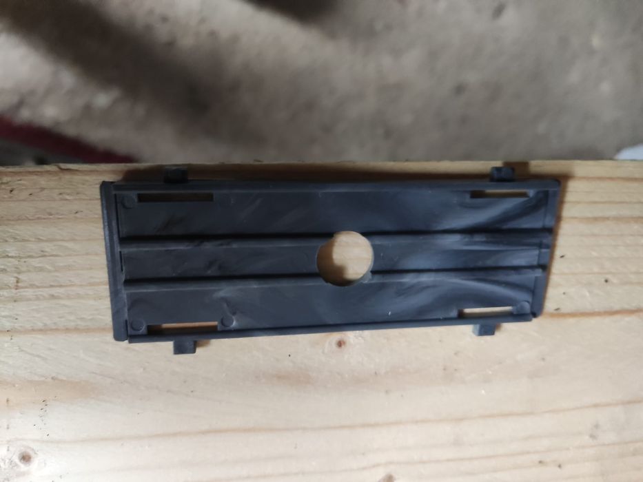 Vind pene fixe calare geamuri rehau 70 mm