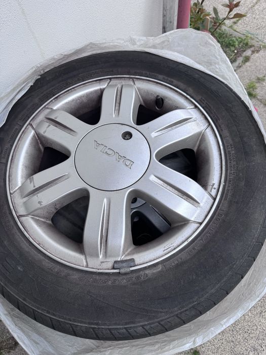 Vand roti complete Dacia Logan, Sandero