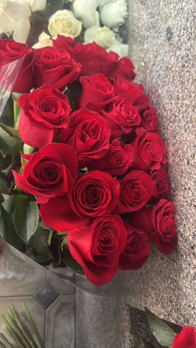 Продаю свежие букеты! Ночью получили.