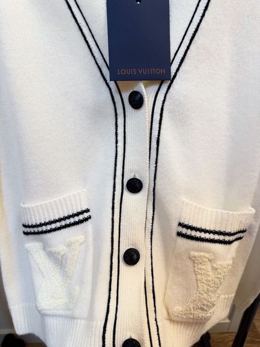 Дамска жилетка LV S,M