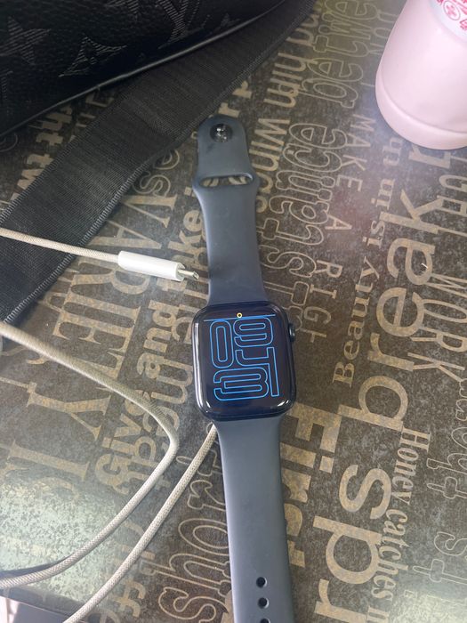 Apple Watch SE 3 2025 Midnight Alluminium