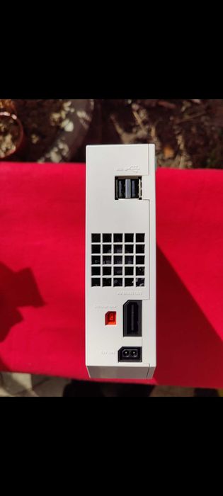 Nintendo Wii modată 7 în 1 + 200jocuri(Nintendo&Sega& PlayStation)