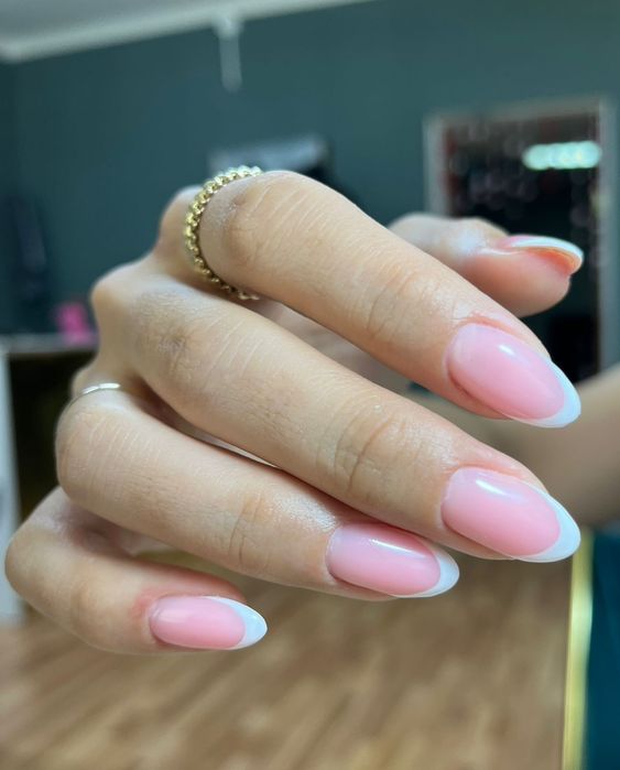 Маникюр педикюр делаю