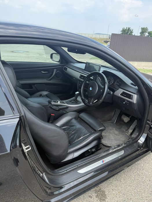 BMW seria 3 e92 184cp Pachet M