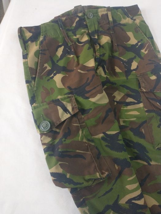Pantaloni camuflaj UK,pentru pescuit 100%bbc