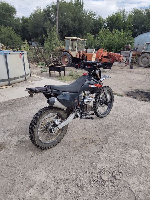 Продам эндуро мотоцыкл Sucmss 06 250