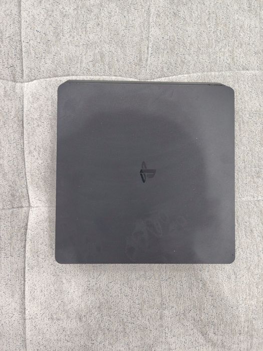 Playstation 4, joystiklari bilan