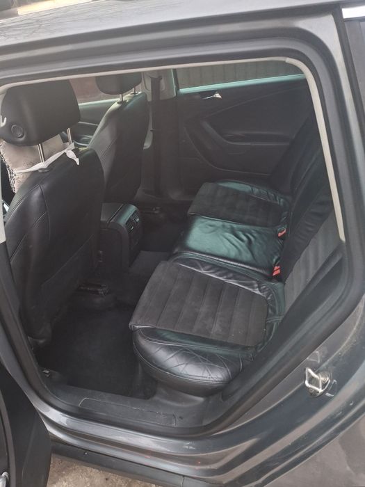 Vînd passat b6 2006 masina se poate vedea în botosani stefanesti