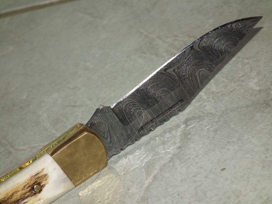 Briceag handmade stil Buck 110 plásele corn de cerb otel damasc