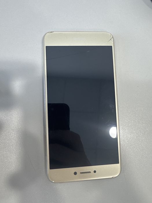 Продам телефон huawei P