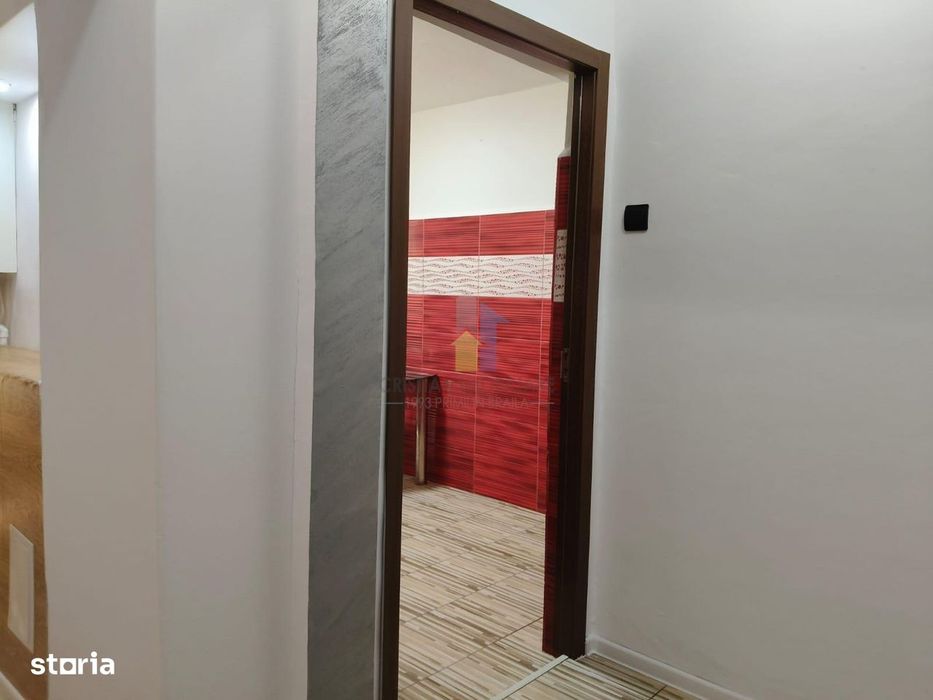 Apartament 3 camere, etaj 1, Renovat Integral, Viziru 1