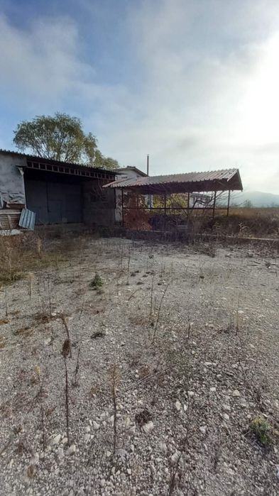 Продава се Промишлена сграда в Провадия - 4000 кв.м за 27 €/кв.м - Снимка #5