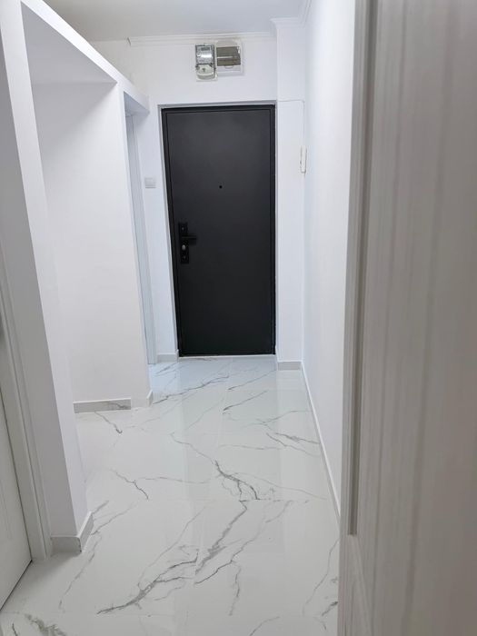 Apartament 2 camere-Banat- renovat complet Pitesti
