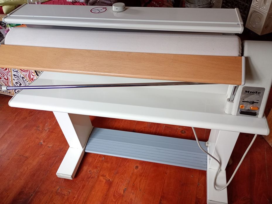 Calandru Miele Electronic B863