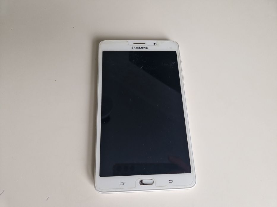 Продам планшет Samsung galaxy tab 4