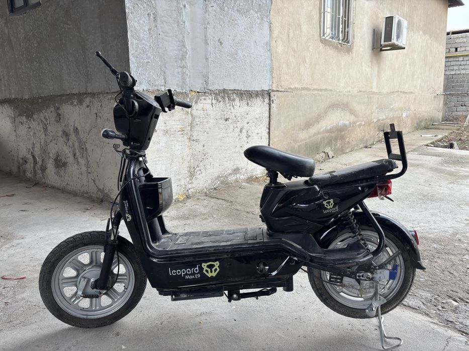 Электроскутер leopard max e9