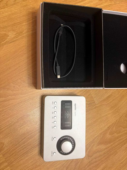 Universal Audio Apollo Solo Heritage Edition Interfață audio Thunderbolt