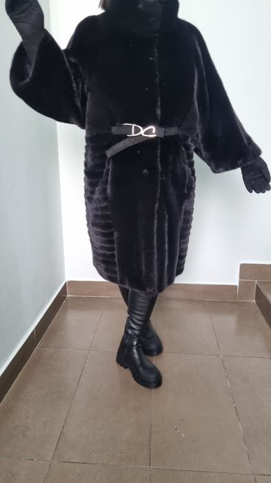 Продам норковую шубу