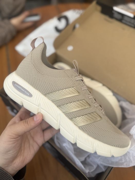 Adidas cloudfoam