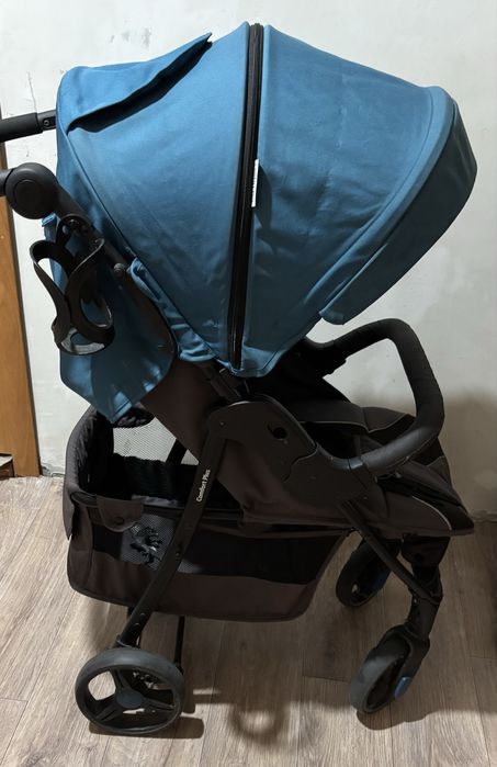 Детская прогулочная коляска