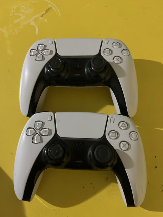 Playstation 5.