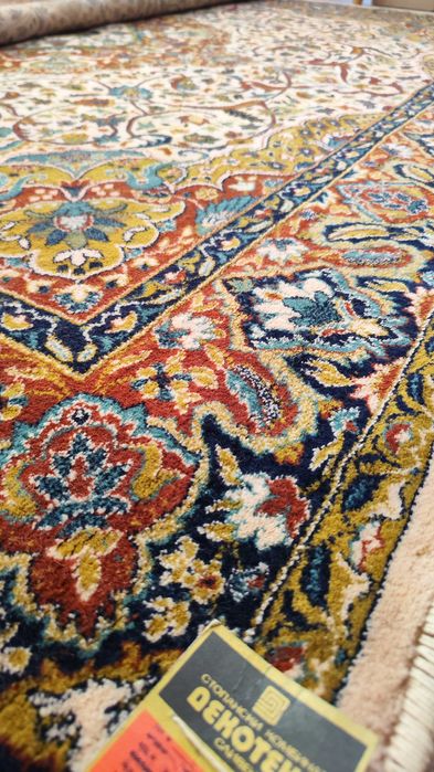 Персийски килим - чисто нов