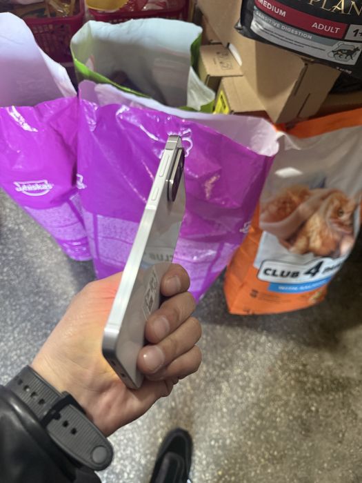 Самсунг А 56 . 8 G 256 Gb Холати Идеал