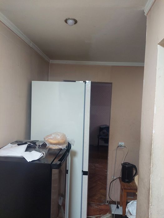 Продаю на Спутнике деревяшка 1/2/2 ,30кв. М