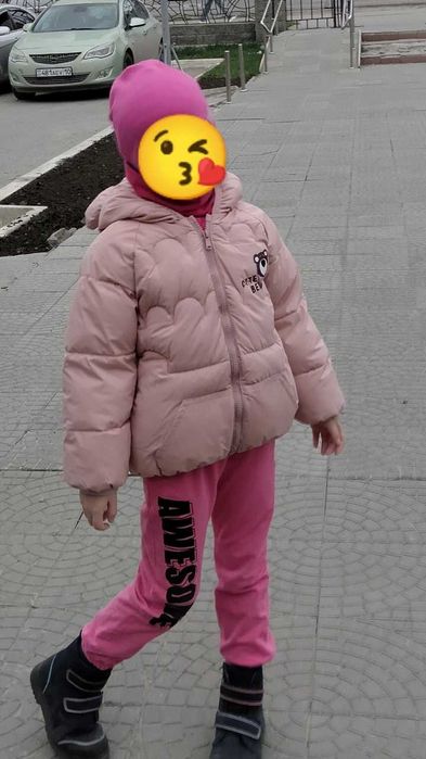 Осенняя куртка для девочки 4-6 лет