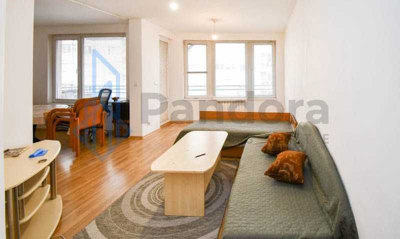 Двустаен апартамент под наем в  кв.  Младост 4