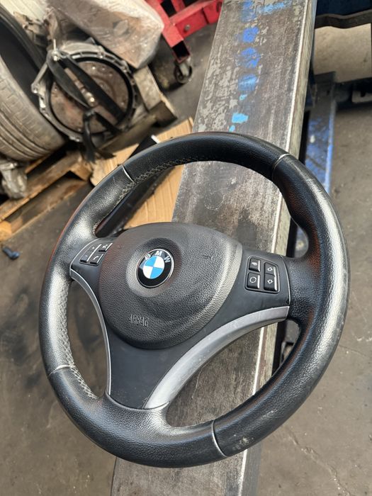 Volan Sport BMW E90 E91 E87 E84