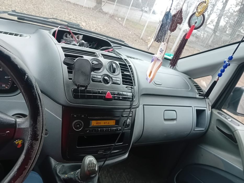 Mercedes Vito CDI 111 Duba model lung 2009 – GATA DE MUNCA
Motor 2.2 C