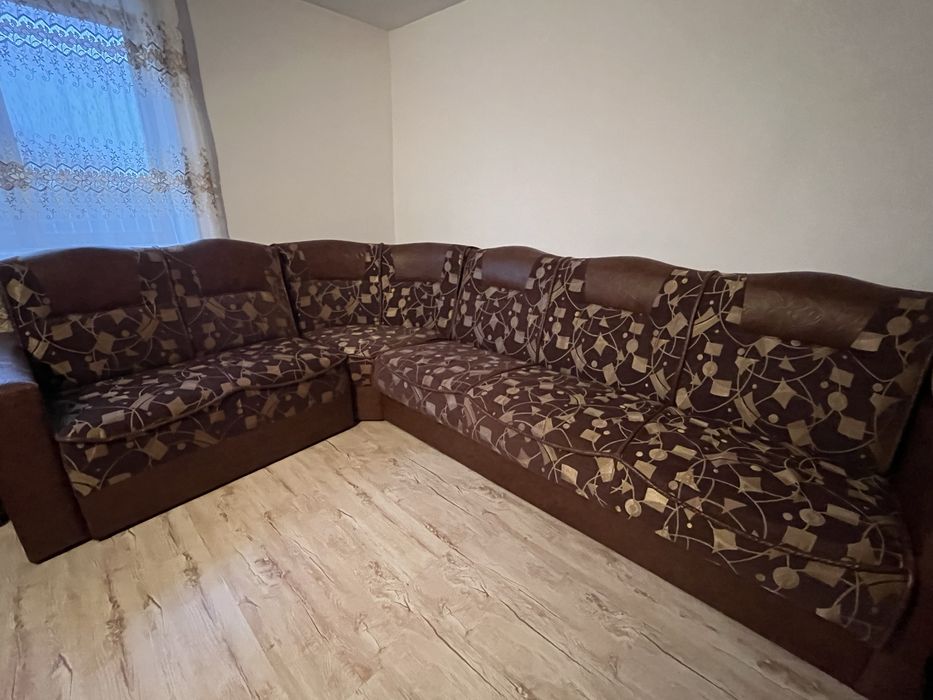 Coltar extensibil cu fotoliu